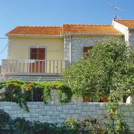Apartment By The Sea Postira, Brac - 737 Postira